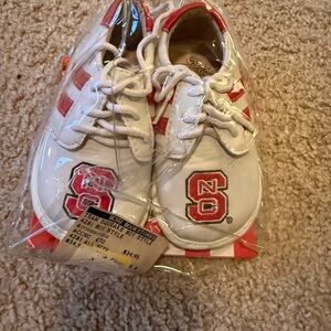 Brand new Nc state team squeaks squeaker shoes - baby size 5 Nc state Wolfpack